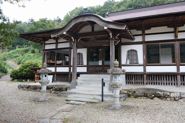 曹洞宗 長泉寺 弥勒菩薩石仏 埼玉県飯能市 | 真言宗智山派 円泉寺 埼玉